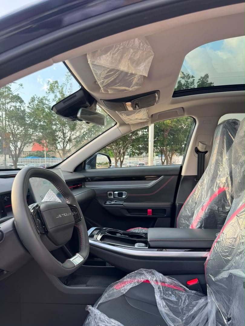 
								Just in‼️JETOUR DASHING  Brand new 2026 Model  Original duty ☑️ 🏷️38.5m 📍Abuja full									