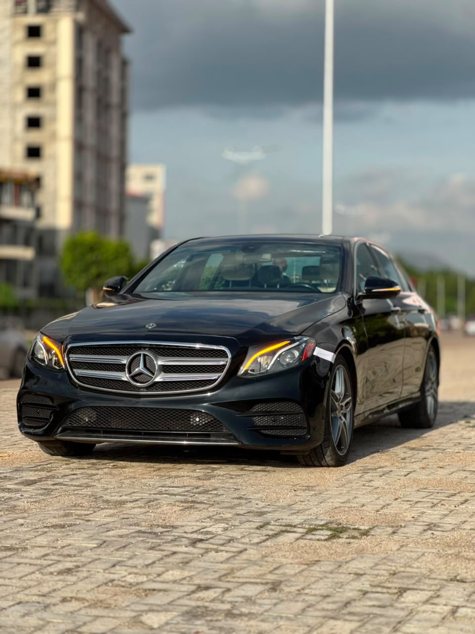 
								MERCEDES-BENZ E400 Foreign used 2018 95k Miles Original duty ☑️ 🏷️39.5m 📍Abuja full									