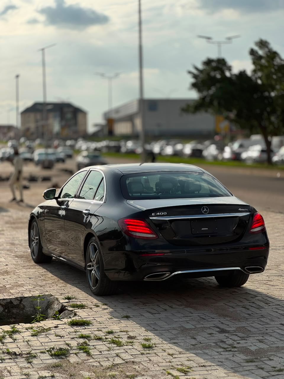 
								MERCEDES-BENZ E400 Foreign used 2018 95k Miles Original duty ☑️ 🏷️39.5m 📍Abuja full									