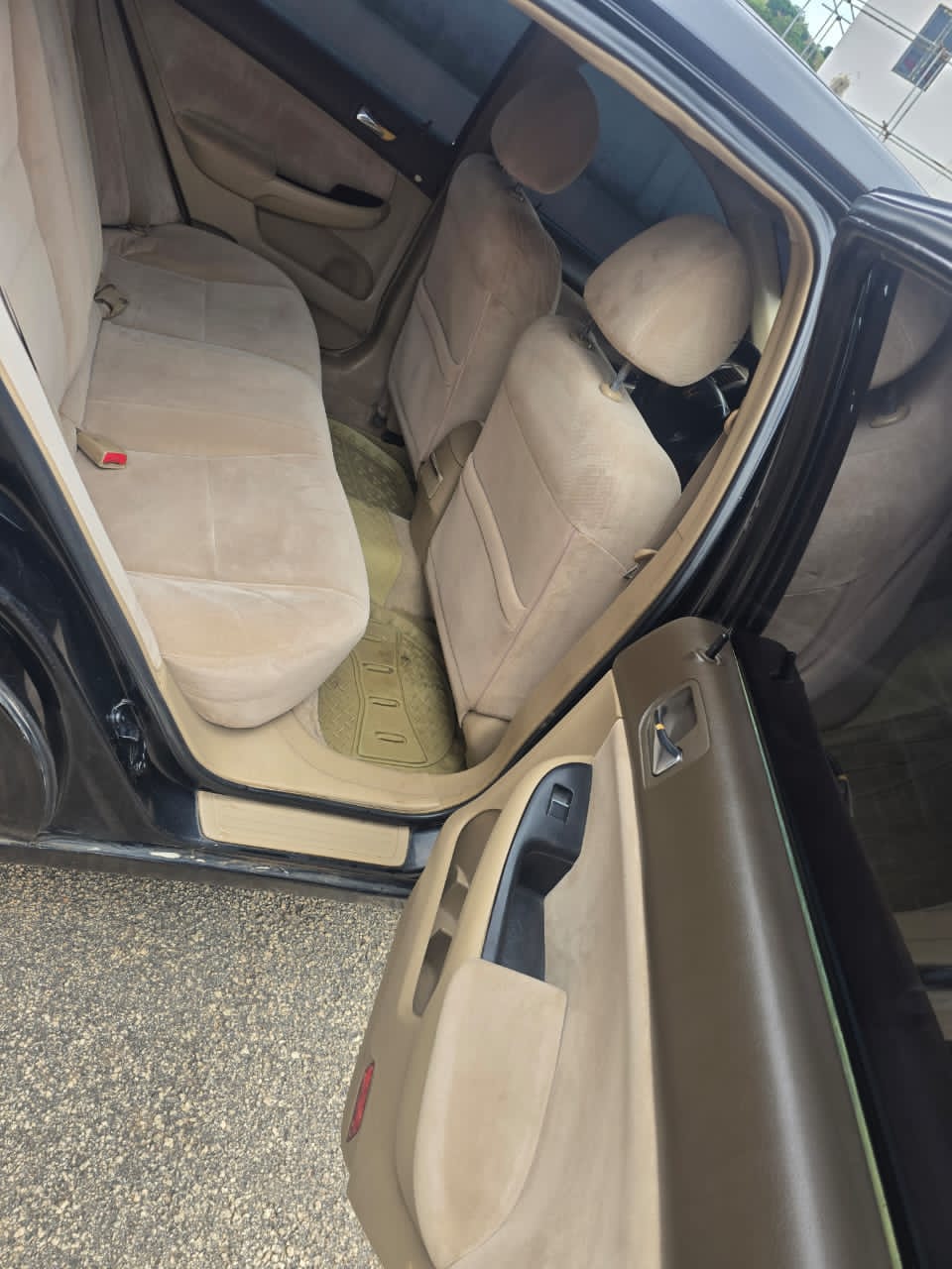 
								DISTRESS ALERT  EXTREMELY SHARP HONDA ACCORD 07 ENGINE AND GEARBOX UNTEMPERED AC CHILLING GOING FOR 3.2M LOCATION ABUJA DEAL full									