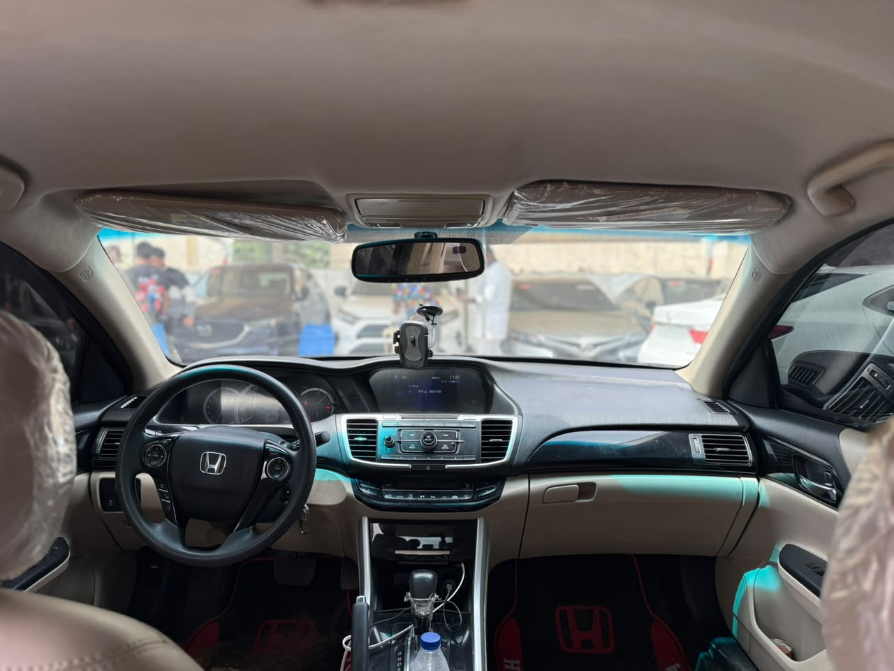 
								MISTAKENLY REGISTERED HONDA ACCORD 2017.  Nothing to fix, everything working perfectly.   BUY AND DRIVE.   💰 10.5 m  📍Abuja  🚨 Hurry before SOLD! full									