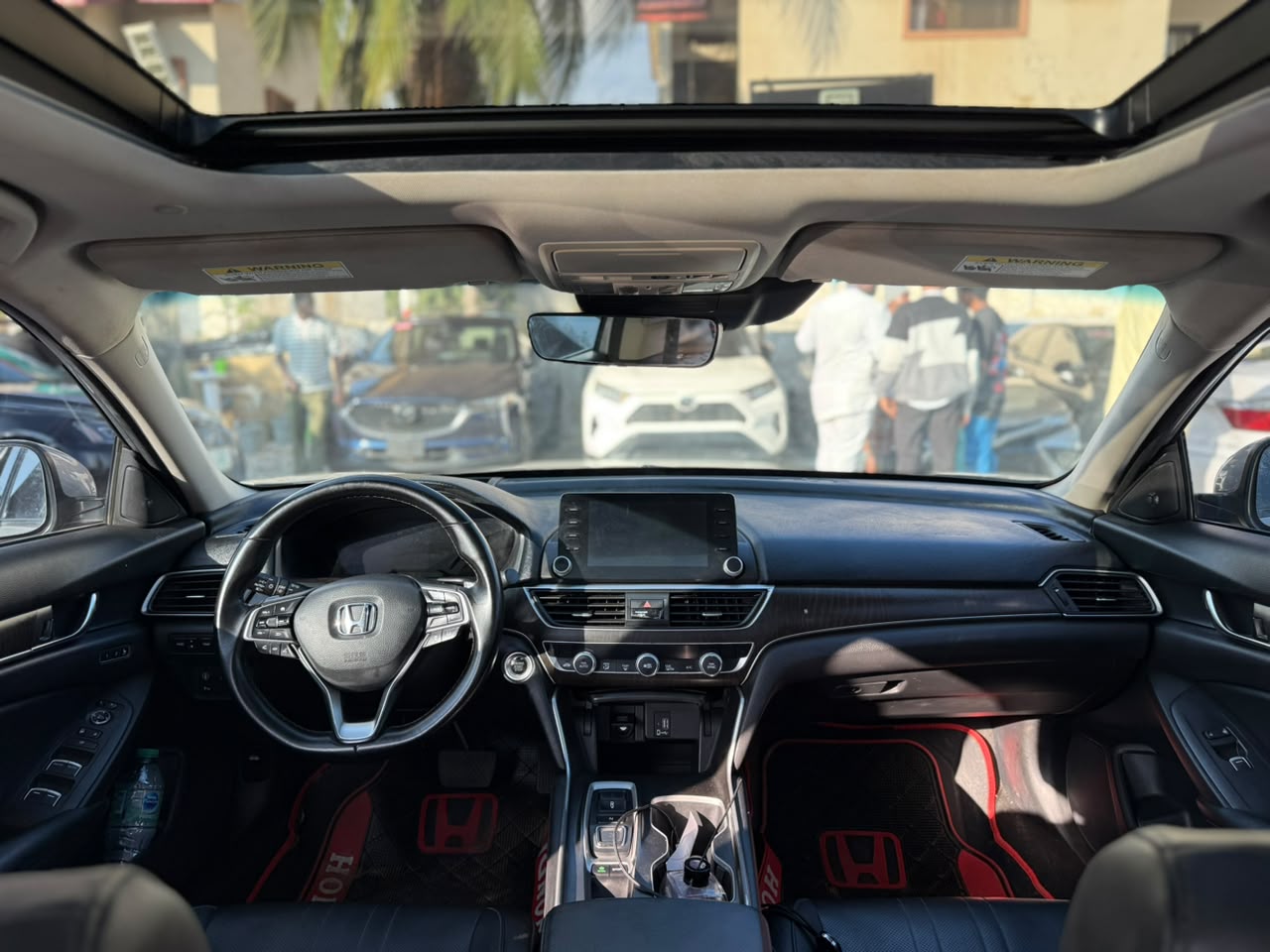 
								FEW MONTHS USED HONDA ACCORD 2019. 2.0T.  Nothing to fix, everything working perfectly.   BUY AND DRIVE.   💰 17.5 m  📍Abuja  🚨 Hurry before SOLD! full									