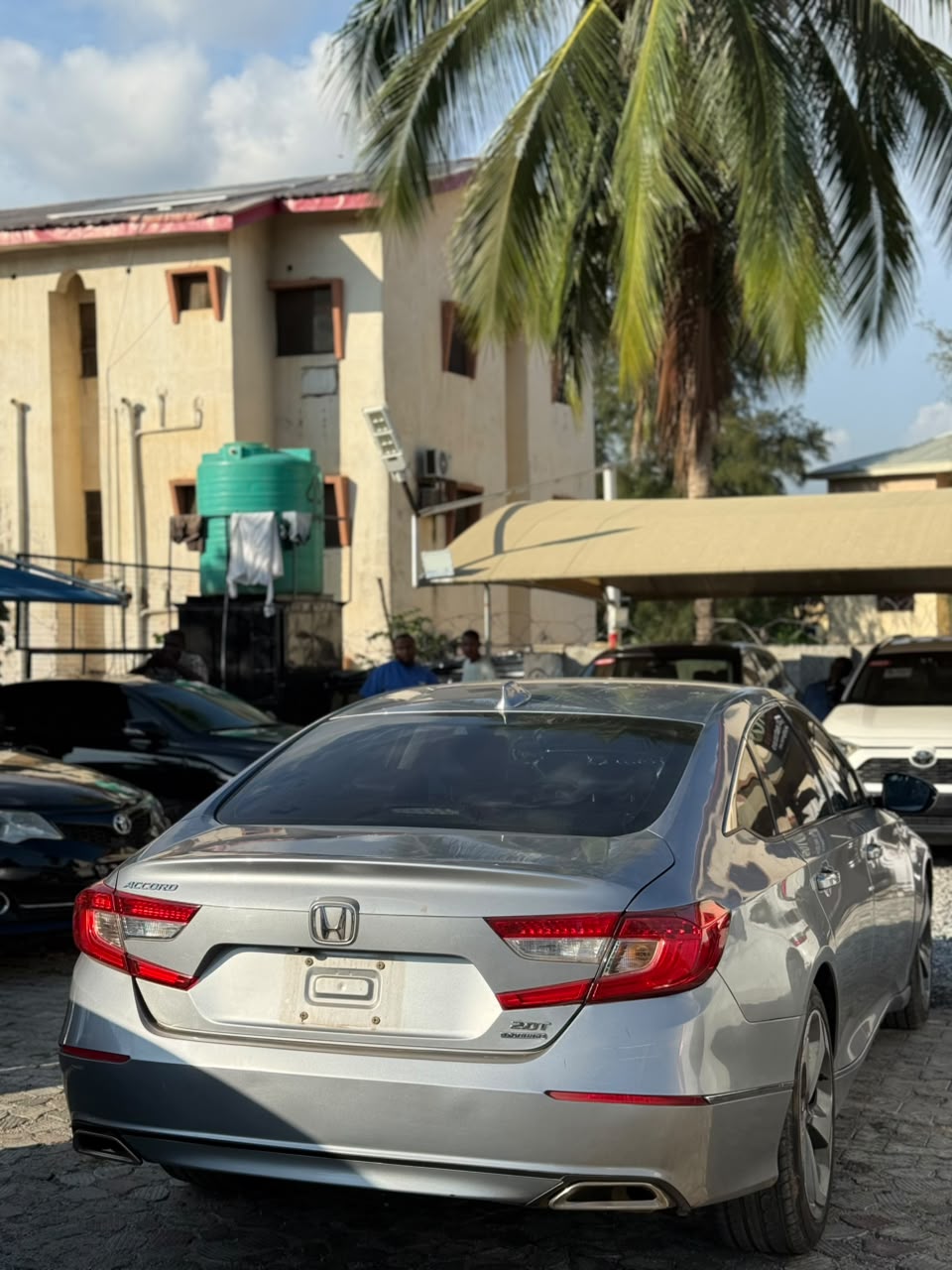 
								FEW MONTHS USED HONDA ACCORD 2019. 2.0T.  Nothing to fix, everything working perfectly.   BUY AND DRIVE.   💰 17.5 m  📍Abuja  🚨 Hurry before SOLD! full									