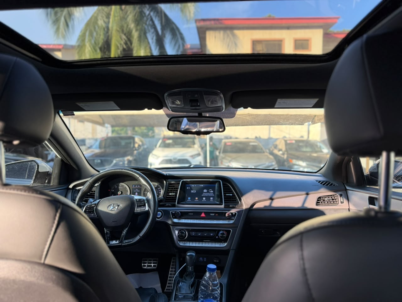 
								FORIEGN USED HYUNDAI SONATA 2018.   Nothing to fix, everything working perfectly.   BUY AND DRIVE.   💰 18.7 m  📍Abuja  🚨 Hurry before SOLD! full									