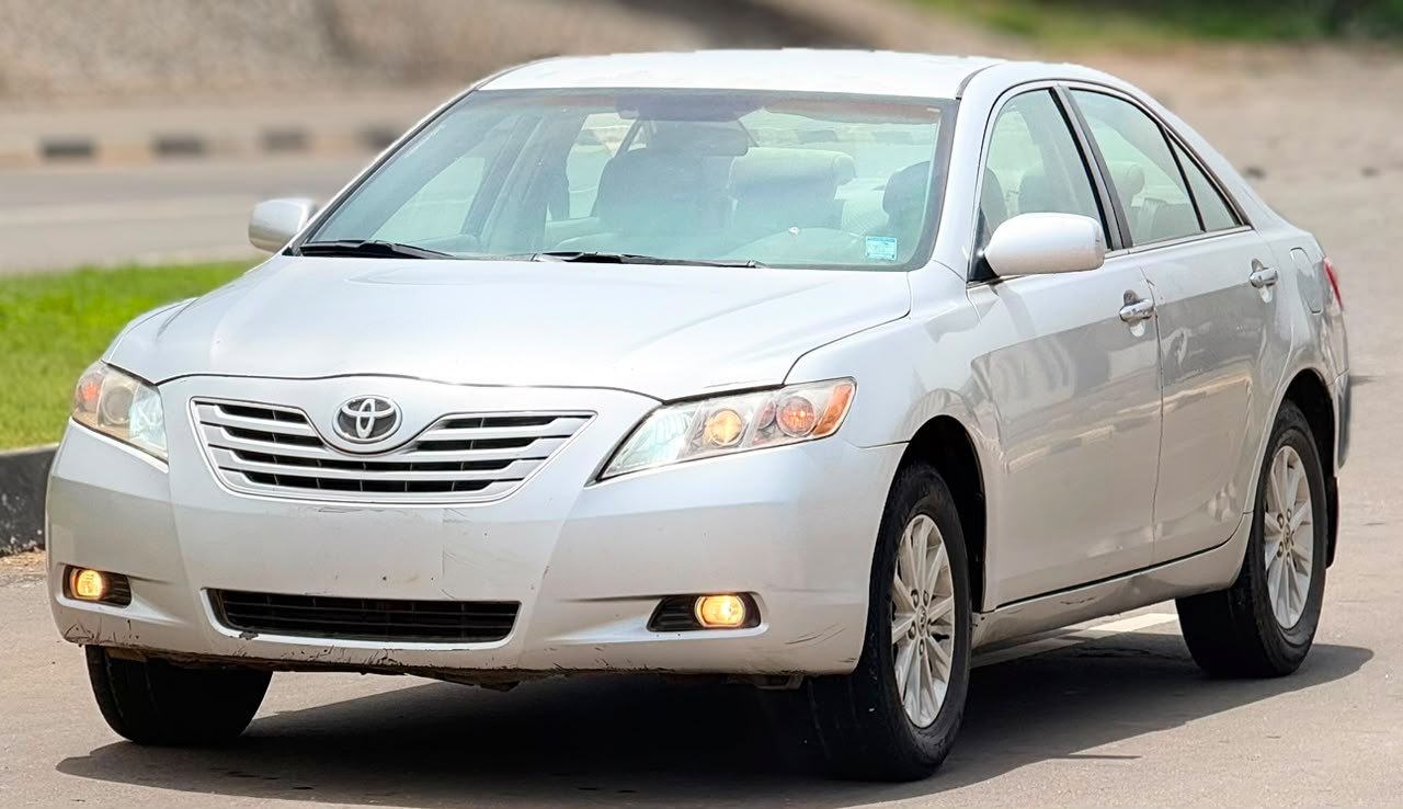 
								NEATLY USED 2008 TOYOTA CAMRY LE IN PRISTINE CONDITION WITH PROPER DOCUMENTATION UNTAMPERED SYSTEM GOING FOR 6M ABUJA DEAL full									