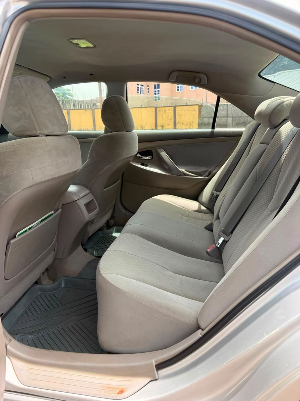 
								NEATLY USED 2008 TOYOTA CAMRY LE IN PRISTINE CONDITION WITH PROPER DOCUMENTATION UNTAMPERED SYSTEM GOING FOR 6M ABUJA DEAL full									