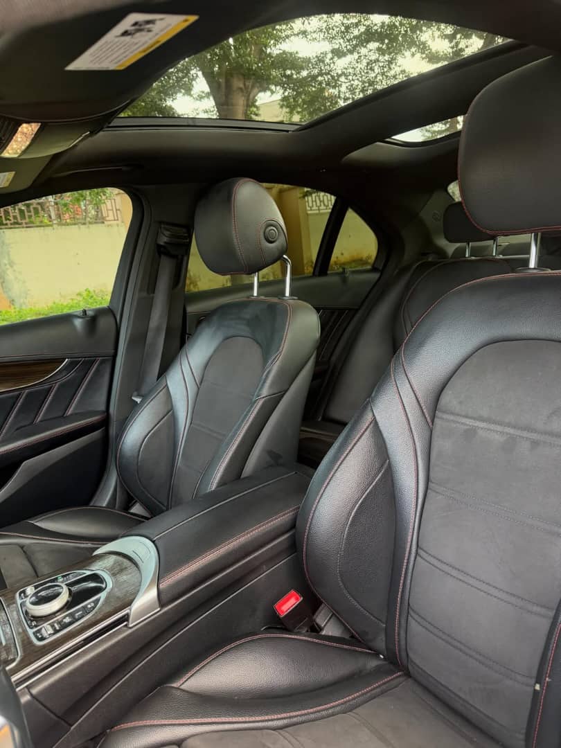
								UP FOR SALE ‼️‼️‼️ FOREIGN USED MERCEDES BENZ C43 ///AMG 2018 MODEL WITH ORIGINAL DUTY GOING FOR JUST ₦34,500,000 ONLY.📍 LOCATION: ABUJA full									