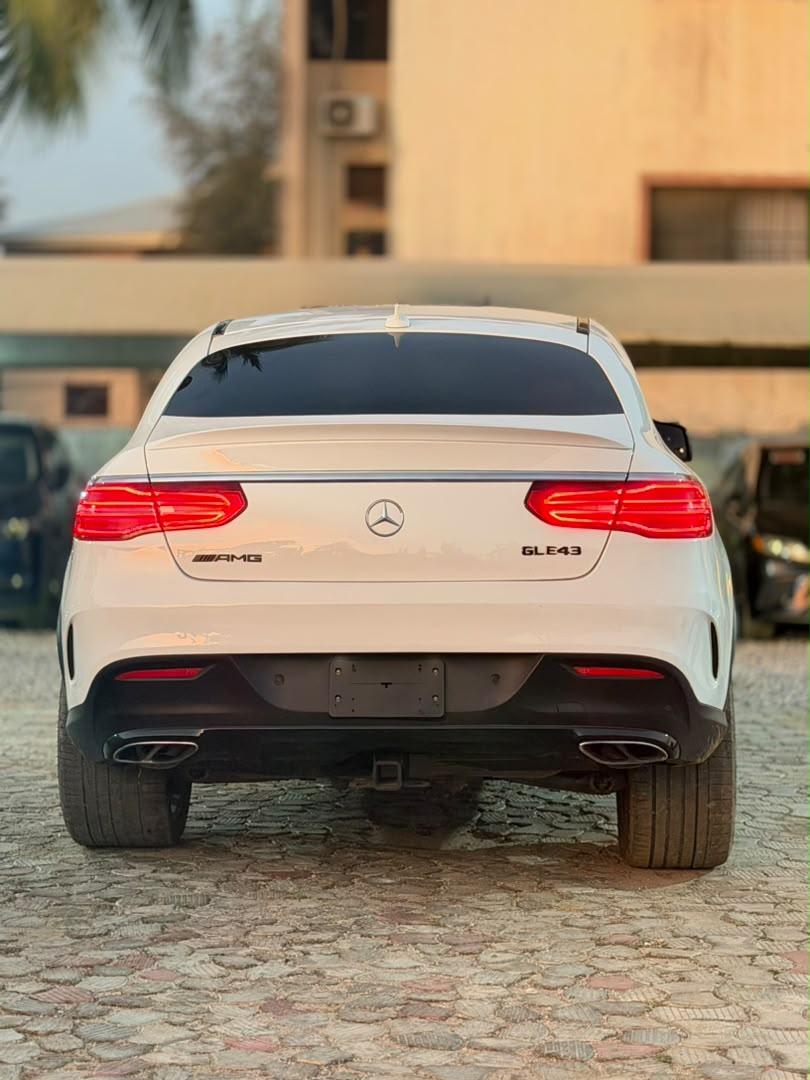 
								NEWLY ARRIVED CLEAN FOREIGN USED 2017 MERCEDES GLE43 AMG  PRICE: 74M full									