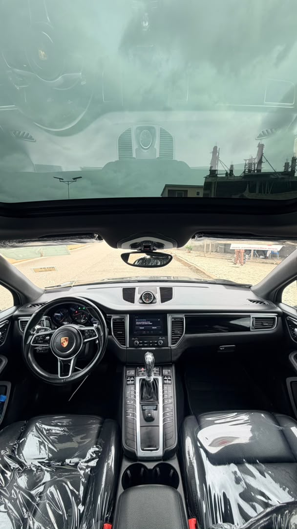 
								DIRECT BELGUIM 2018 PORSCHE MACAN S WITH FULL CUSTOMS DUTY ₦55m  Abuja full									