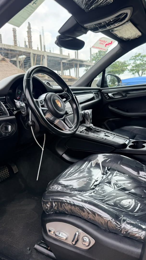 
								DIRECT BELGUIM 2018 PORSCHE MACAN S WITH FULL CUSTOMS DUTY ₦55m  Abuja full									