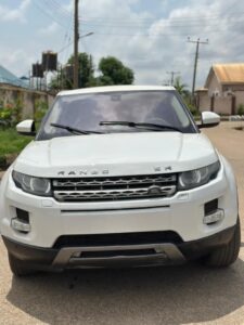 2014 RangeRover Evouque Full option with Full duty.  Abuja  12M