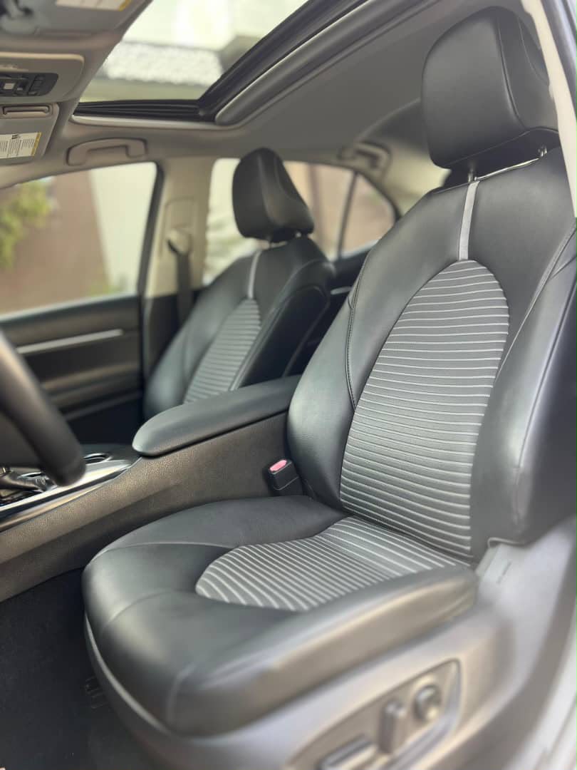 
								DISTRESS SELL ALERT 🚨   FOREIGN USED TOYOTA CAMRY SE 2018 KEYLESS WIRELESS CHARGER WITH DUTY LOCATION ABUJA PRICE 22M full									