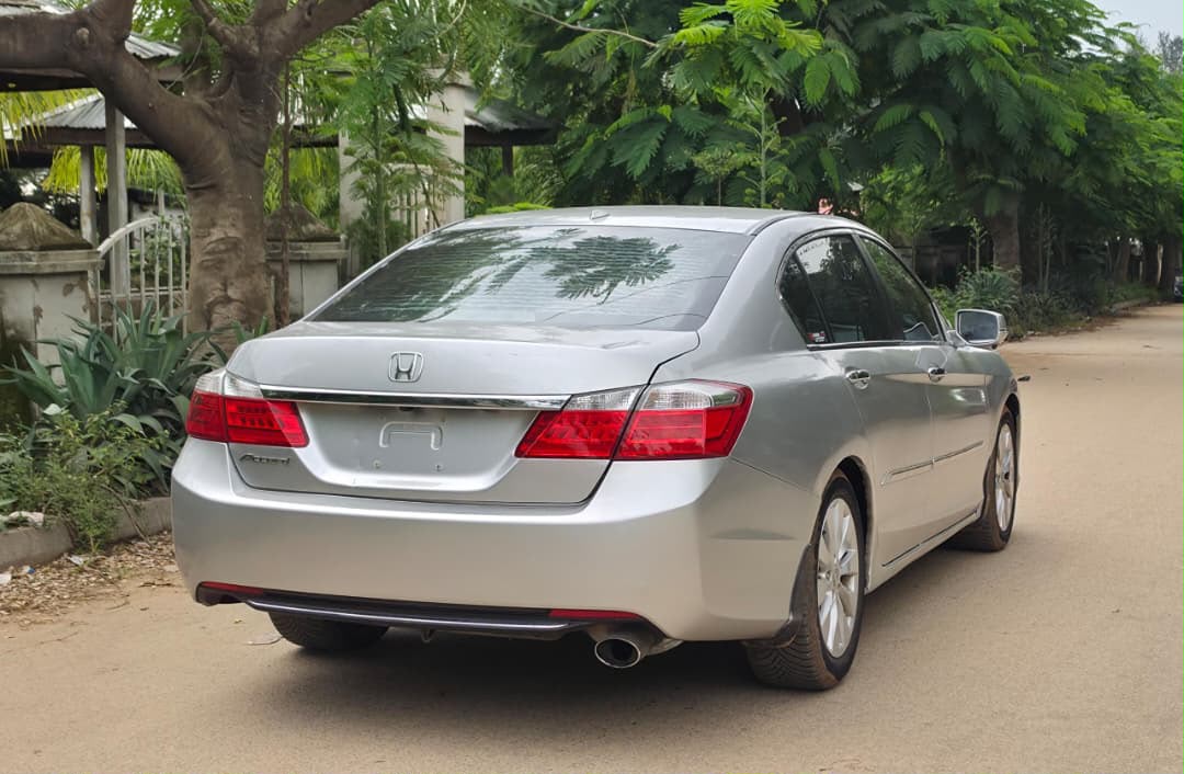 
								Highest Grade Super clean foreign used fullest option 2014 on belt  Honda Accord EXL keyless Double screen with Aug 2026 Duty going for just 13.8m full									