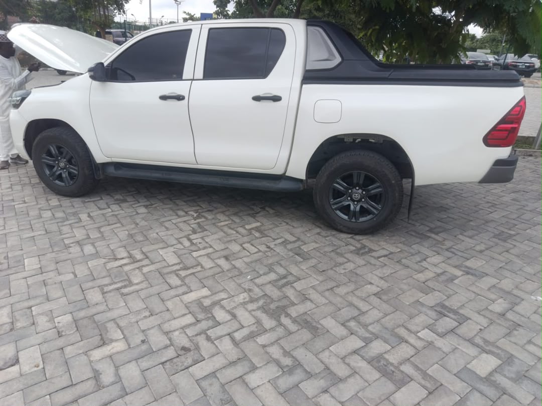
								Distress Sell Brand New Toyota Hillux 2025 Automatic Transmission with fully paid Custom duty for just 57M Abuja full									
