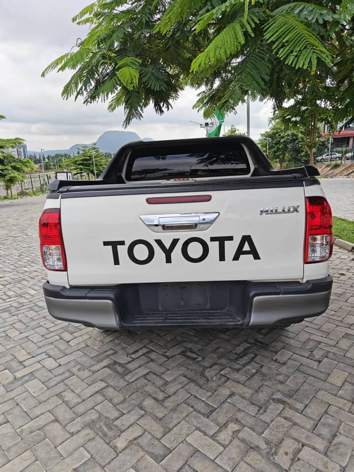 
								Distress Sell Brand New Toyota Hillux 2025 Automatic Transmission with fully paid Custom duty for just 57M Abuja full									