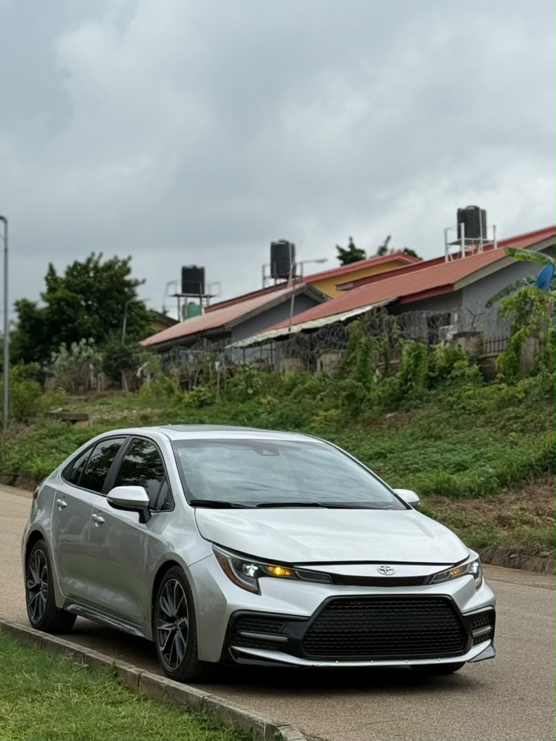 
								Extremely Clean Used Unregistered Toyota Corolla XSE 2019 for just 17.9M Abuja full									