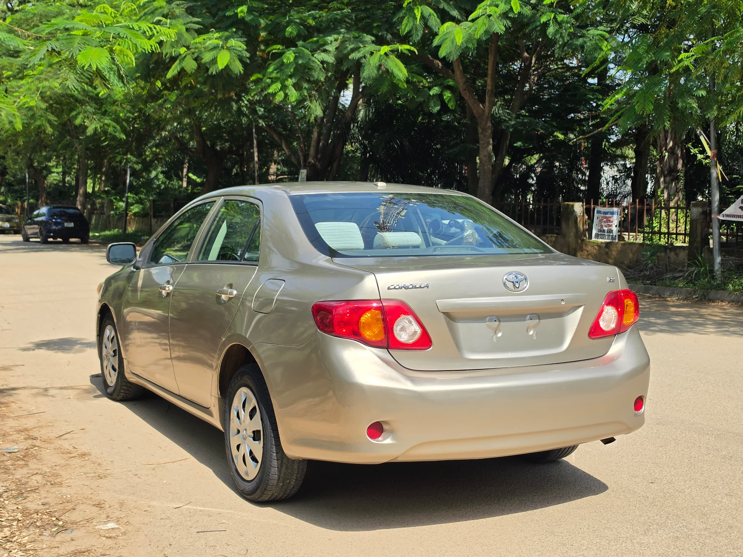 
								Awoof Deal: Extremely clean foreign used Toyota corolla LE 2010 n belt. Accident Free, going for just 9.8m with no single 9ja paint. full									