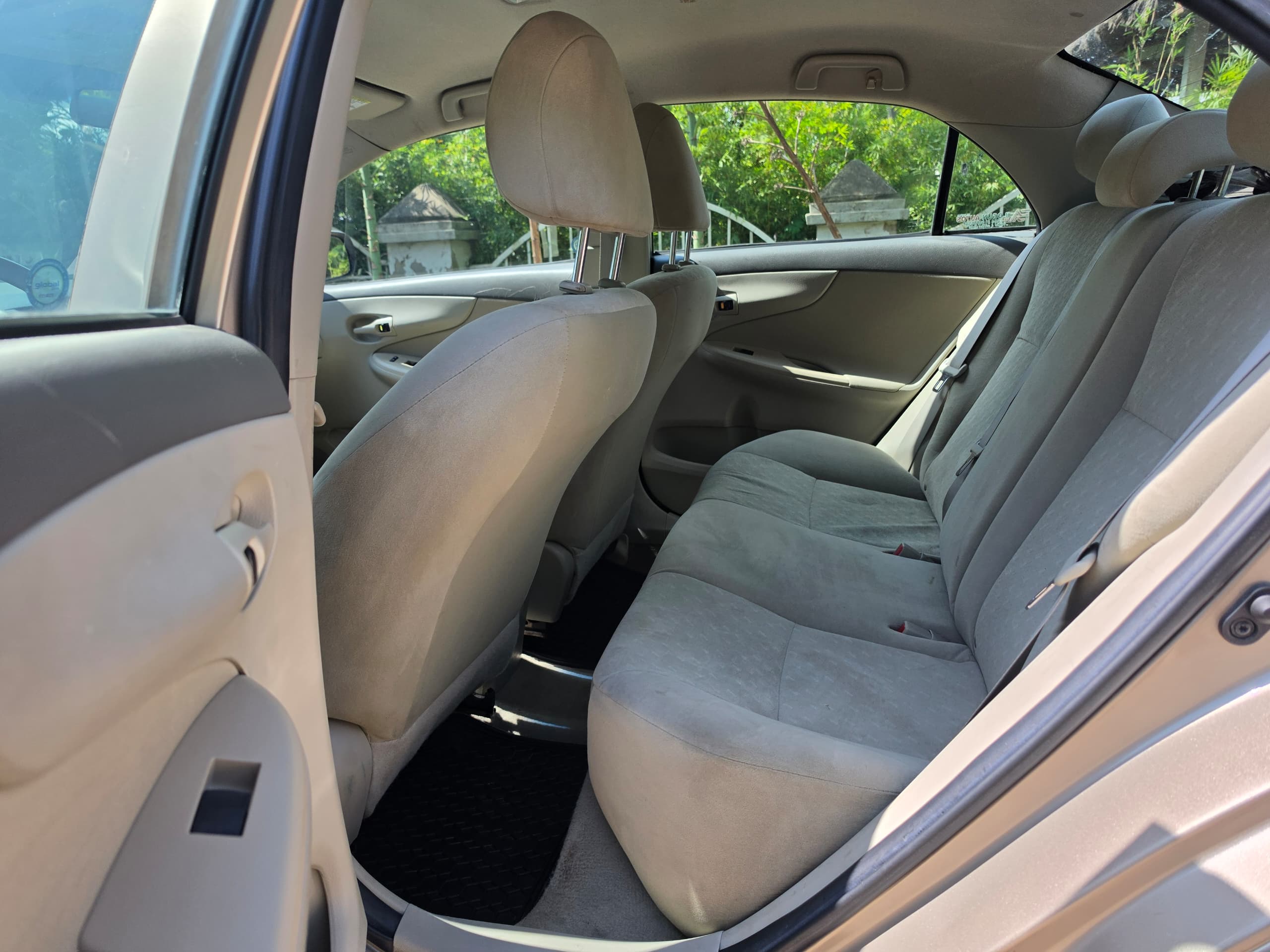 
								Awoof Deal: Extremely clean foreign used Toyota corolla LE 2010 n belt. Accident Free, going for just 9.8m with no single 9ja paint. full									