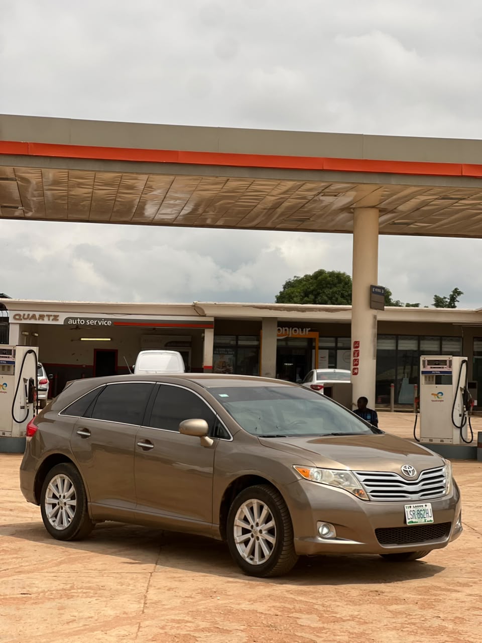 
								Buy this instead of Belgium ‼️ Very sharp 2010 Toyota Venza 4plugs ✅ Keyless ✅ Firstbody ✅ Power booth ✅ Accident free ✅  12.5m full									