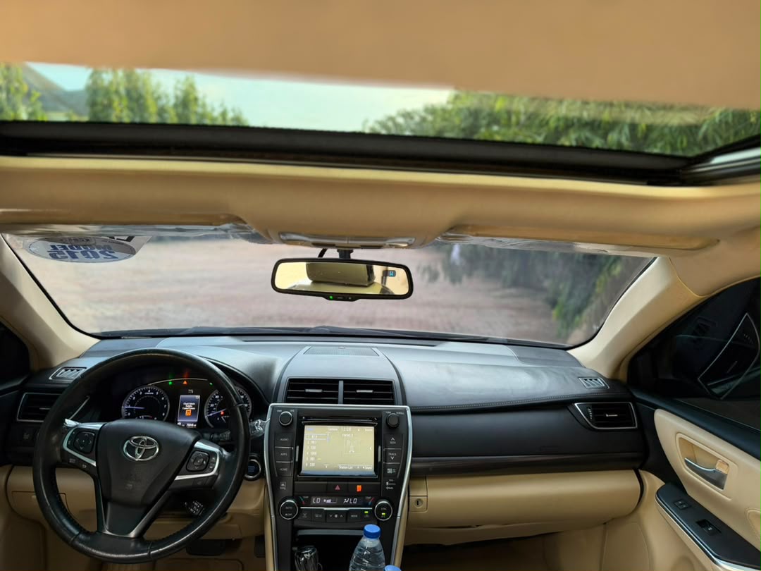
								Toyota Camry 2015 XLE foreign used with original custom duty for  🏷️16M 📍Abuja full									
