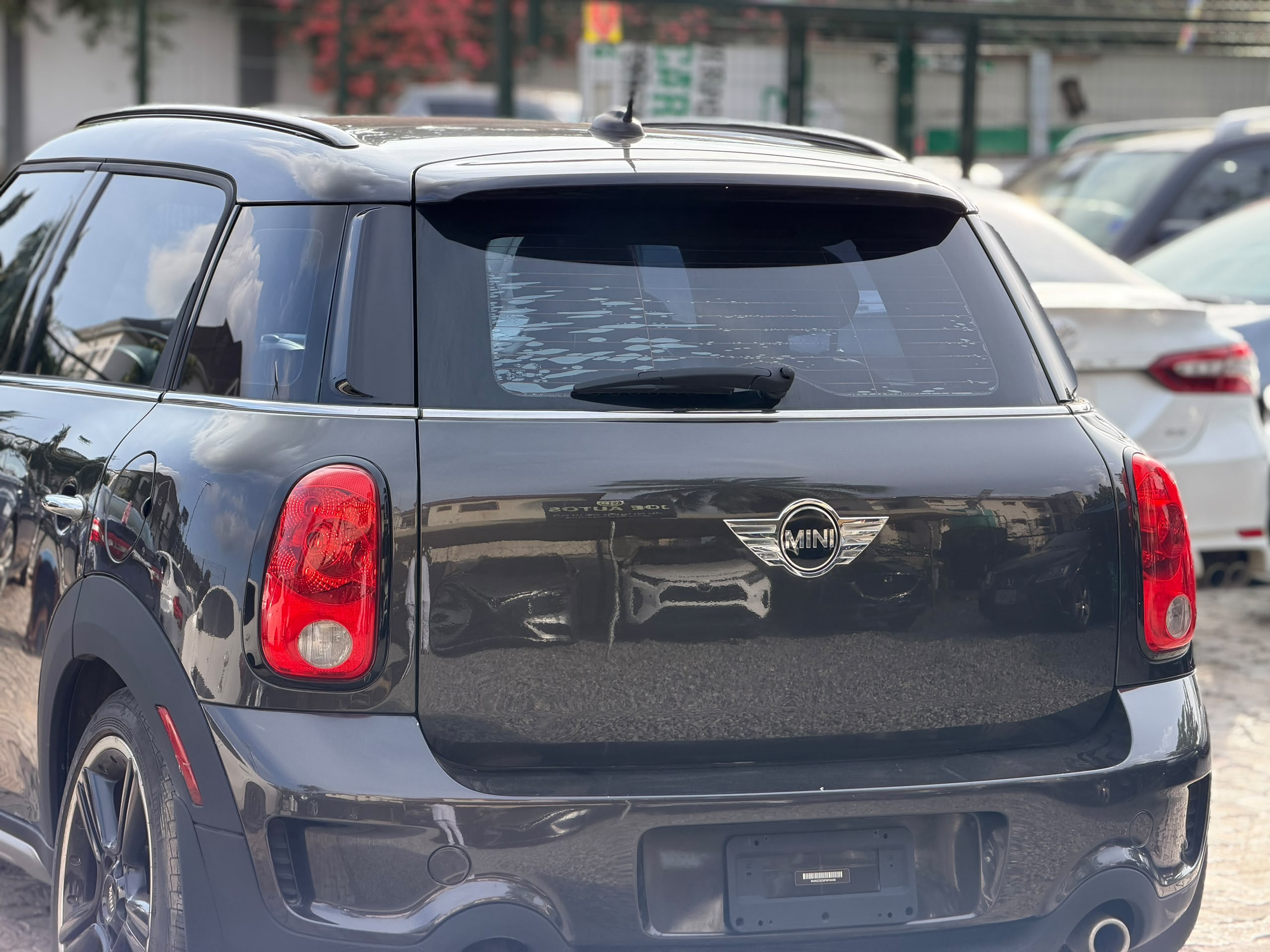 
								QUICK SALE!! 🚨  Foreign Used 2015 MINI Cooper Countryman Extremely clean • Everything working perfectly • Buy & Drive  💰 ₦13.5 Million 📍 Abuja full									