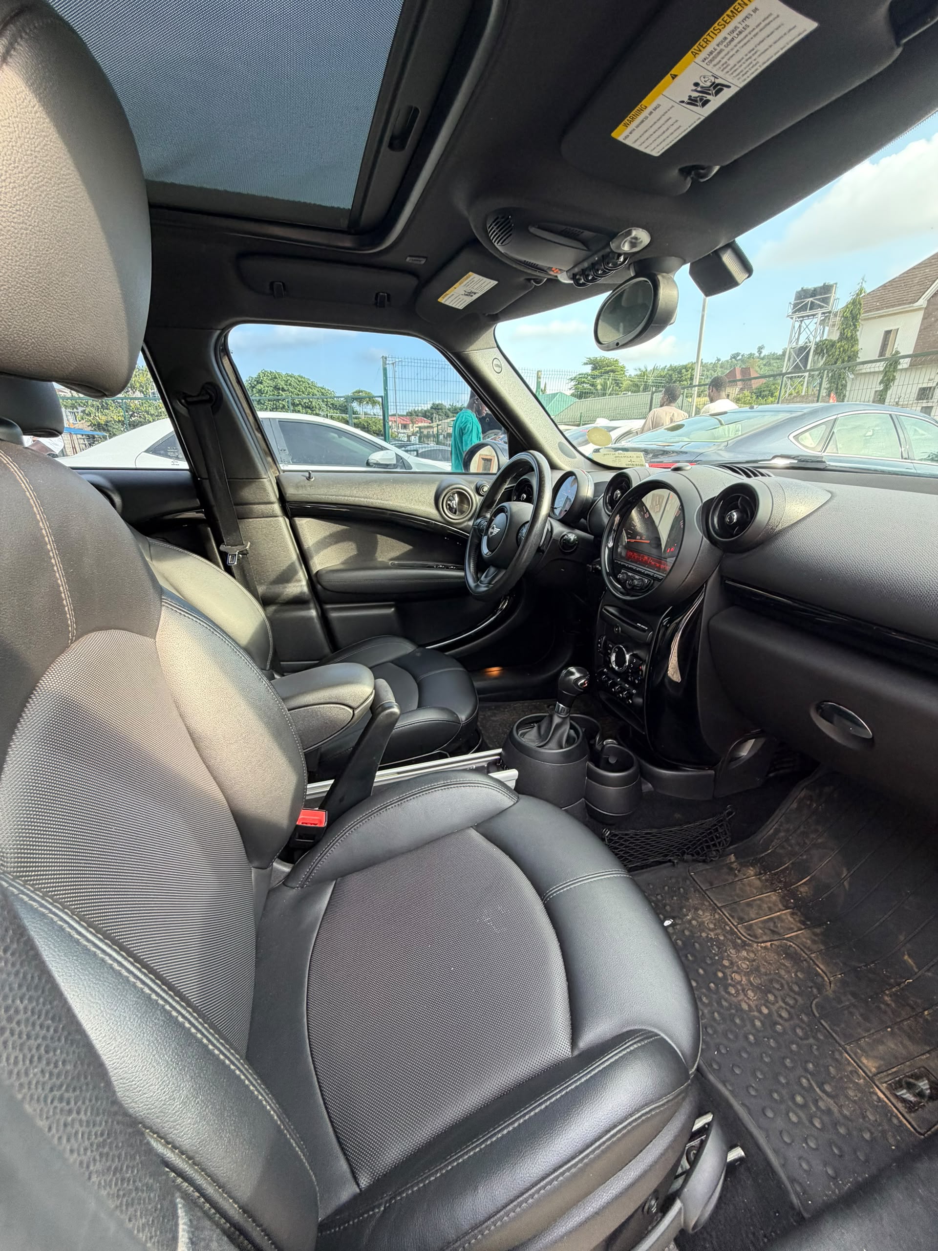 
								QUICK SALE!! 🚨  Foreign Used 2015 MINI Cooper Countryman Extremely clean • Everything working perfectly • Buy & Drive  💰 ₦13.5 Million 📍 Abuja full									