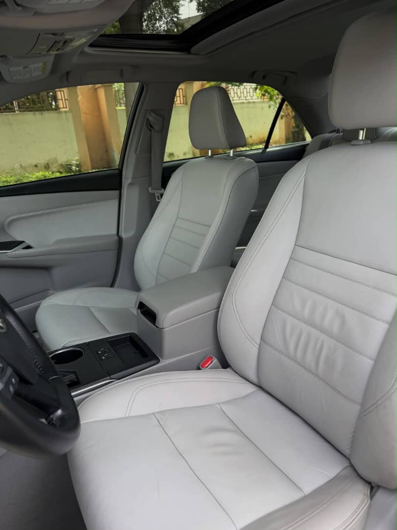 
								UP FOR SALE‼️‼️‼️ FOREIGN USED TOYOTA CAMRY XLE V6 2015 MODEL WITH ORIGINAL CUSTOM DUTY GOING FOR JUST ₦18,900,000 ONLY LOCATION ABUJA full									
