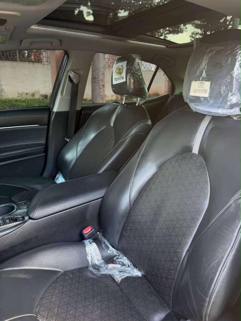 
								UP FOR SALE‼️‼️‼️ EXTREMELY CLEAN TOYOTA CAMRY XSE V6 2018 MODEL WITH ORIGINAL CUSTOM DUTY GOING FOR JUST ₦27,500,000 ONLYLOCATION ABUJA full									