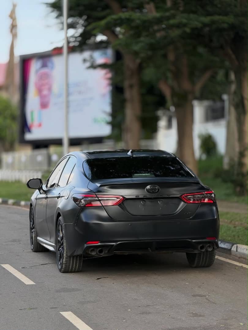 
								UP FOR SALE‼️‼️‼️ EXTREMELY CLEAN TOYOTA CAMRY XSE V6 2018 MODEL WITH ORIGINAL CUSTOM DUTY GOING FOR JUST ₦27,500,000 ONLYLOCATION ABUJA full									