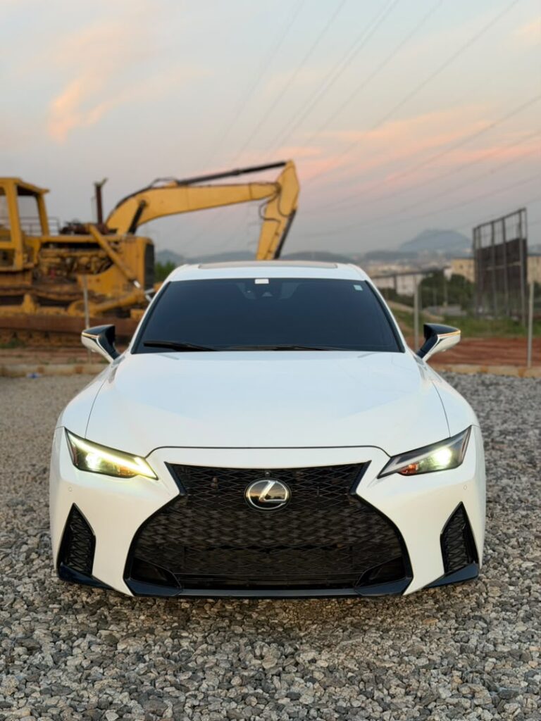 DIRECT BELGIUM 🇧🇪 2023 LEXUS IS350 F-SPORTS WITH A CLEAR 2026 DUTY✅ KEYLESS ‼️ SUN ROOF 3/60 CAMERA 📷 … HEADED FOR 65 MILLION NAIRA ONLY