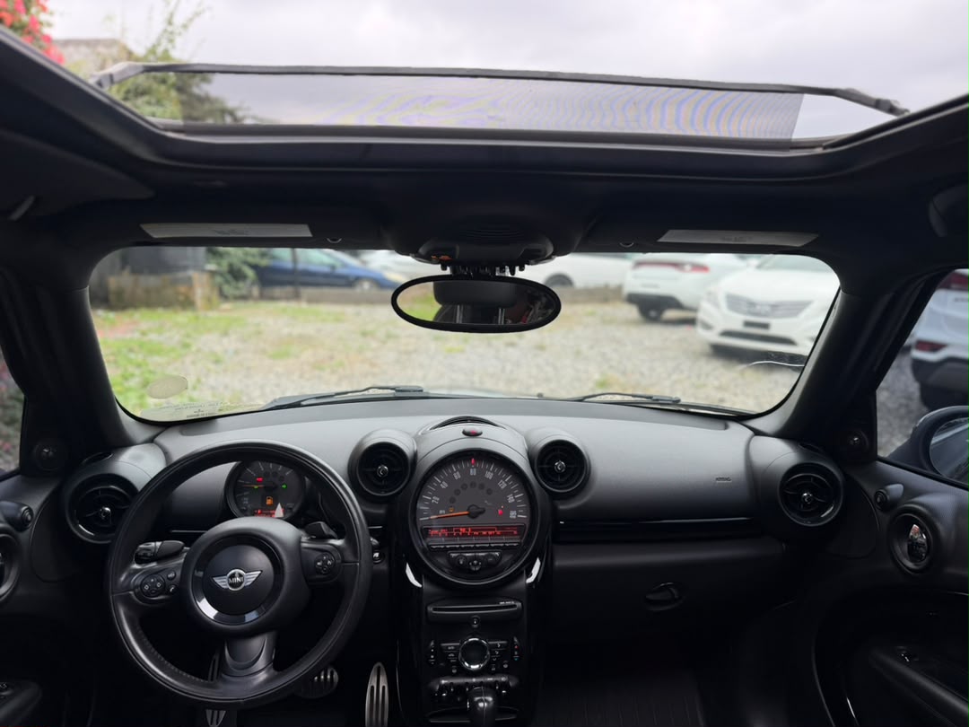 
								CLEAN FOREIGN USED 2015 MINI COOPER SPORT  PRICE: 13.5M full									