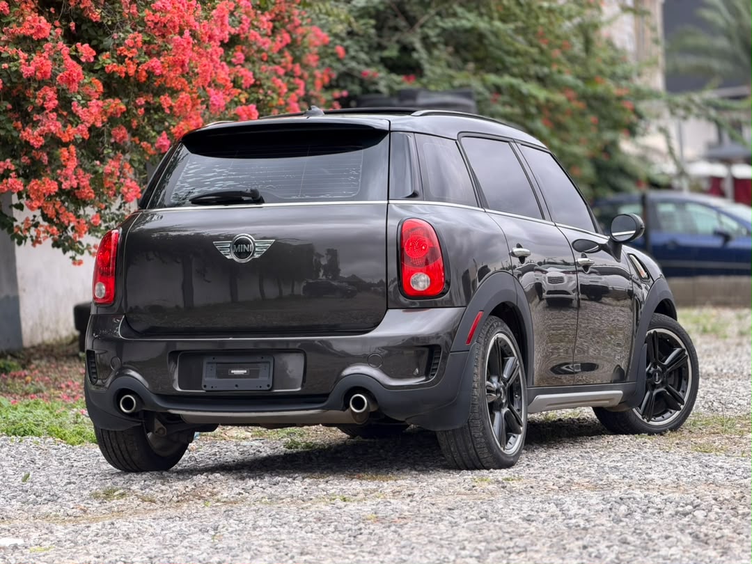 
								CLEAN FOREIGN USED 2015 MINI COOPER SPORT  PRICE: 13.5M full									