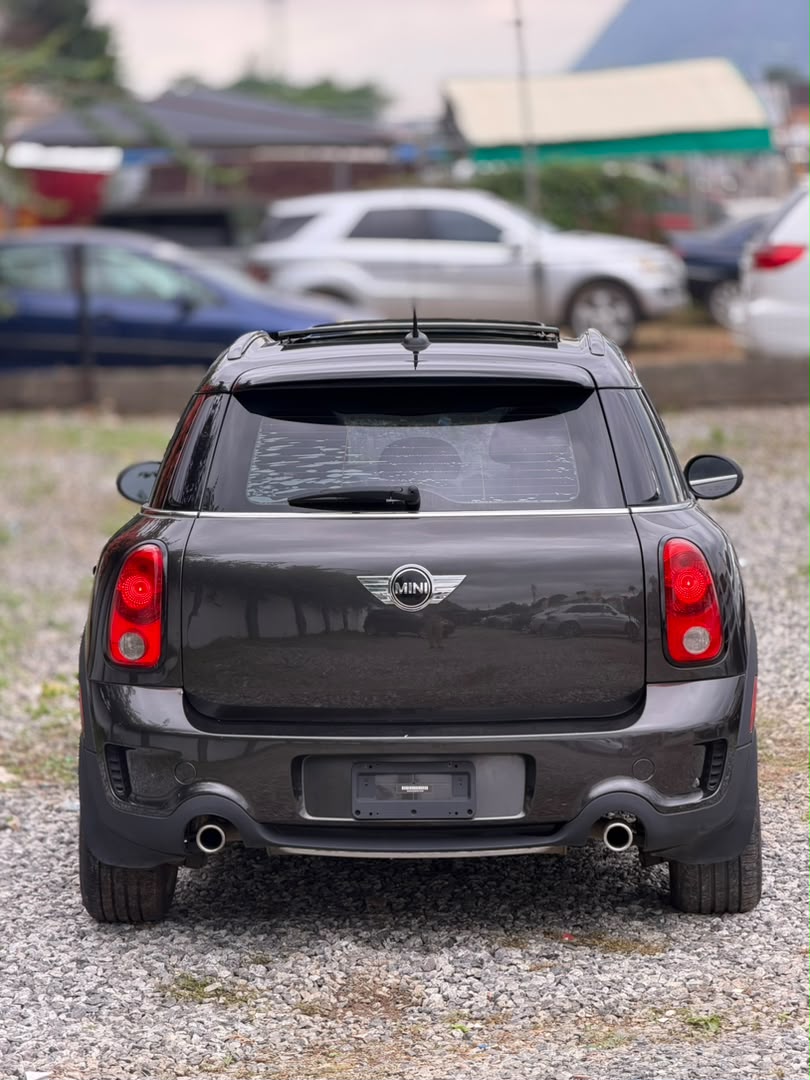 
								CLEAN FOREIGN USED 2015 MINI COOPER SPORT  PRICE: 13.5M full									