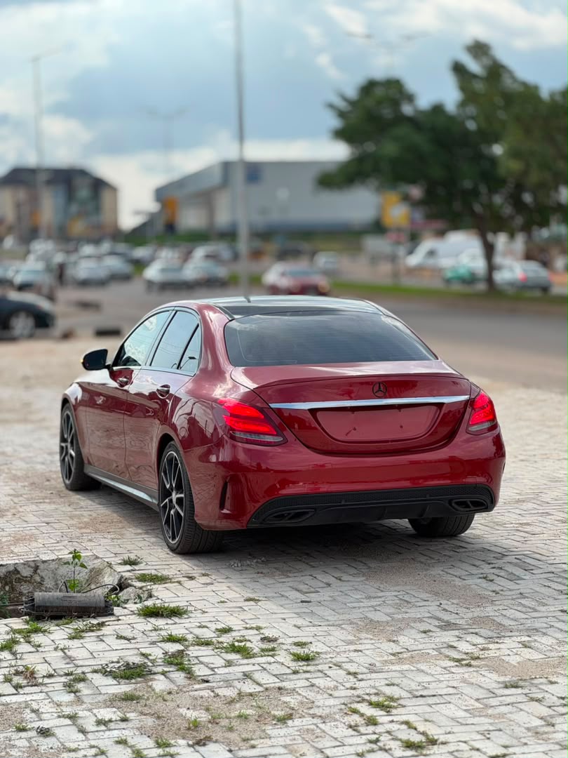 
								MERCEDES-BENZ c450 Foreign used 2017 low Miles Original duty ☑️ 🏷️29m 📍Abuja full									