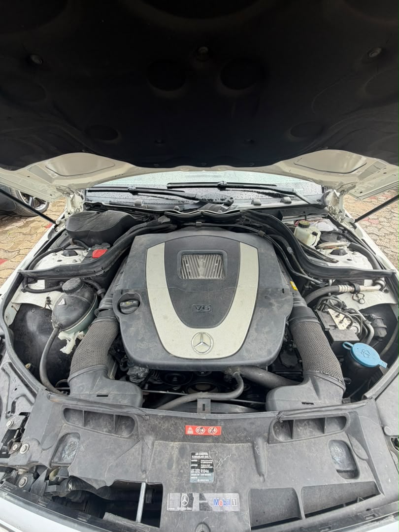 
								SUPER CLEAN FOREIGN USED 2009 MERCEDES C350  PRICE: 9M full									