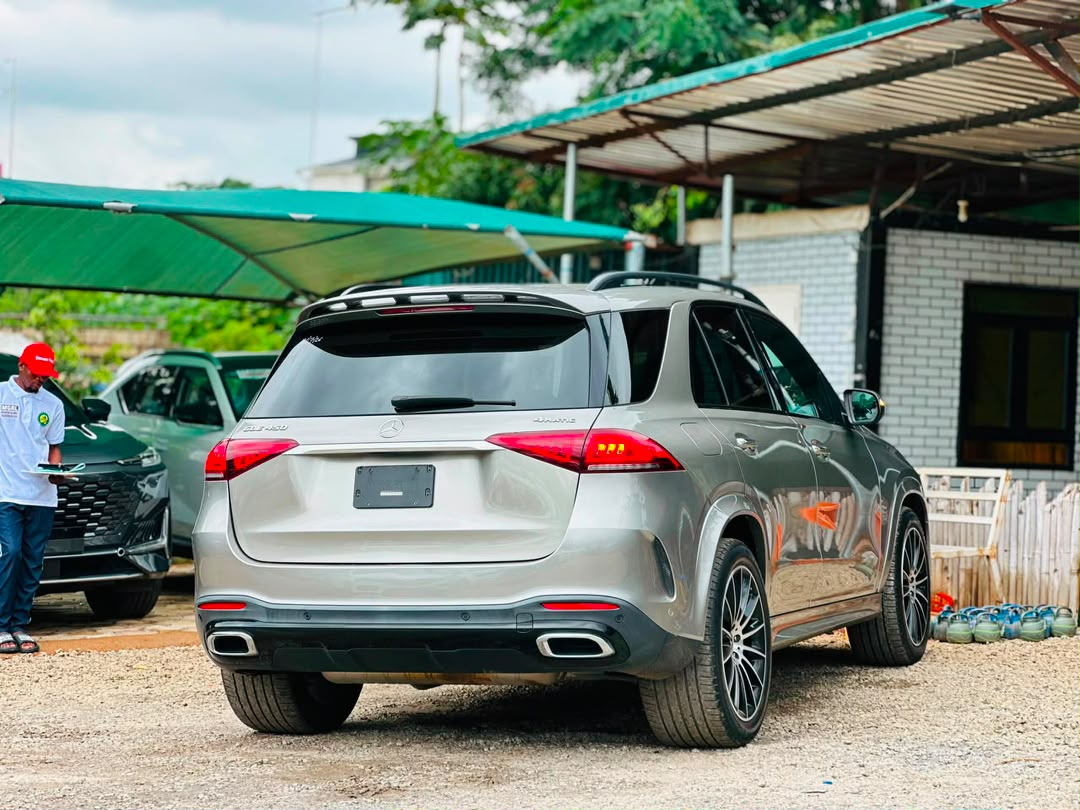 
								Foreign used 2021 GLE450 Benz for 140m Abuja full									