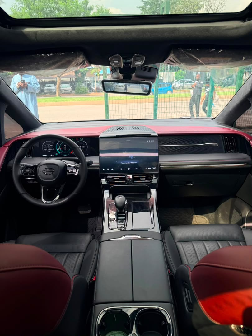 
								DEAL‼️ BRAND NEW 2024 MODEL   GAC M8 BUS FULL OPTION  DOUBLE PANO  ORIGINAL DUTY BUY AND FLEX  💰N75M ABUJA full									
