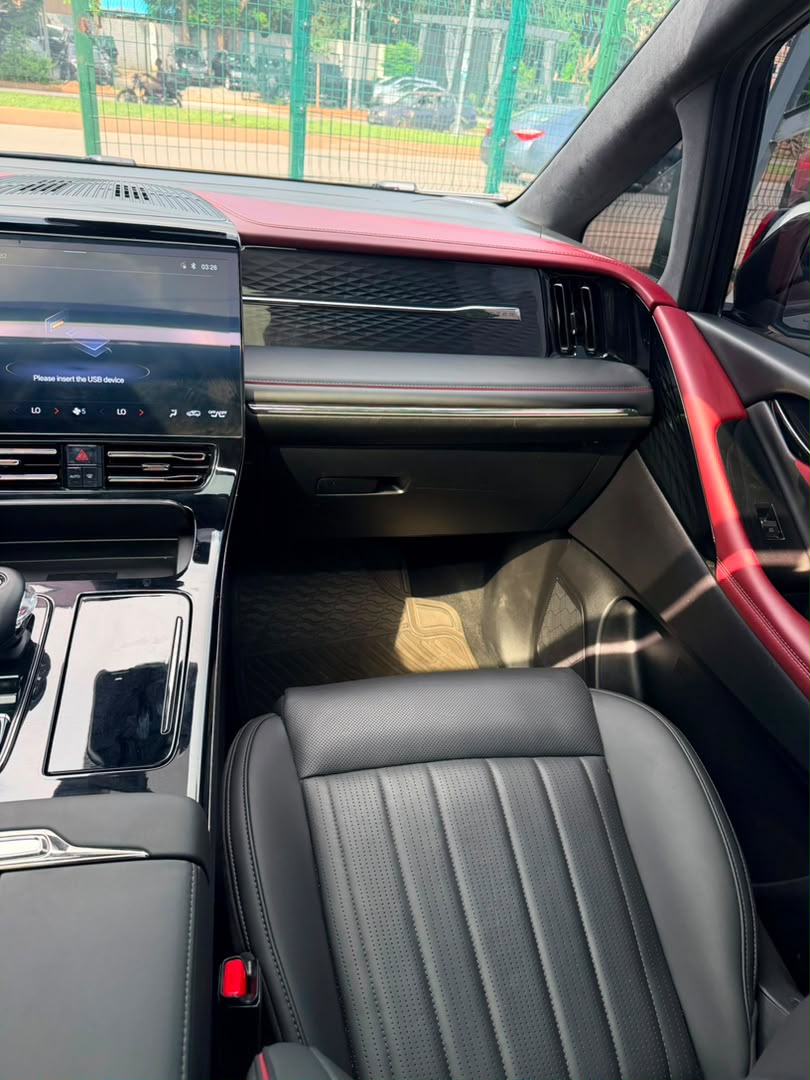 
								DEAL‼️ BRAND NEW 2024 MODEL   GAC M8 BUS FULL OPTION  DOUBLE PANO  ORIGINAL DUTY BUY AND FLEX  💰N75M ABUJA full									