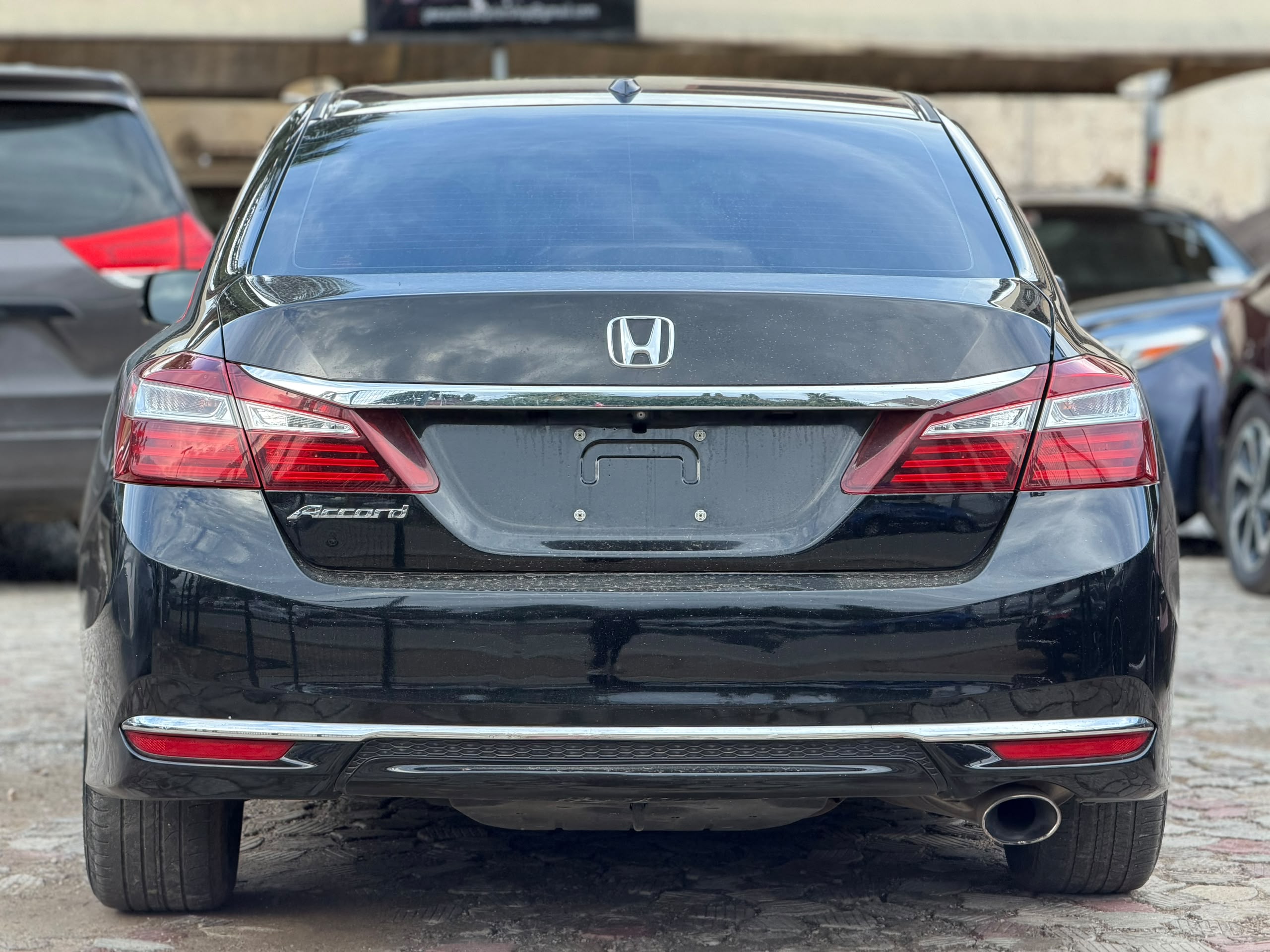 
								QUICK SALE!! 🚨  Foreign Used Honda Accord 2017 Extremely clean • Full option • Everything working perfectly • Buy & Drive  💰 ₦17.5 Million 📍 Abuja full									