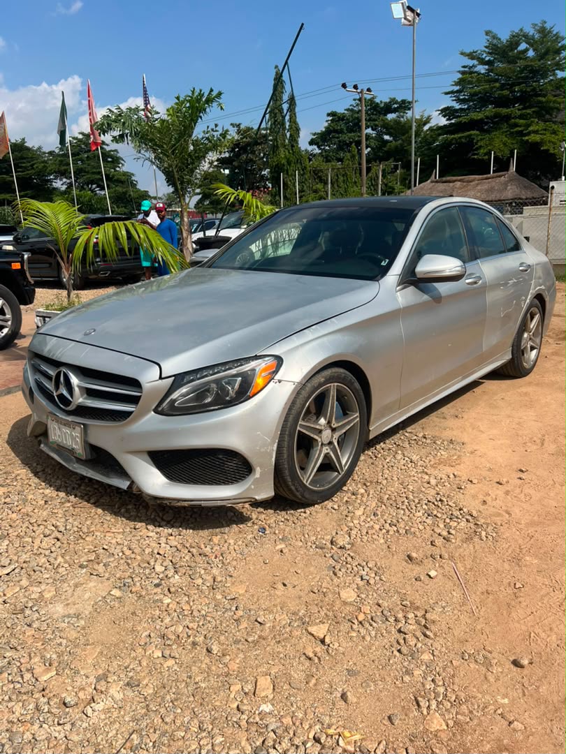 
								Distress Sell Neatly Used Mercedes Benz C300 2016 for just 7.9m Abuja full									