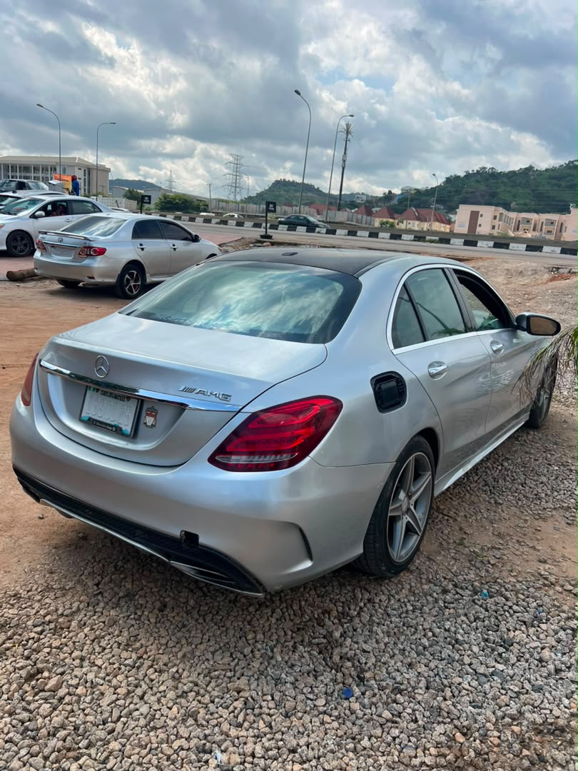 
								Distress Sell Neatly Used Mercedes Benz C300 2016 for just 7.9m Abuja full									