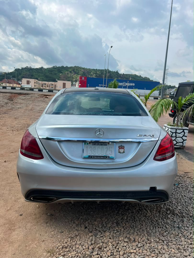 
								Distress Sell Neatly Used Mercedes Benz C300 2016 for just 7.9m Abuja full									