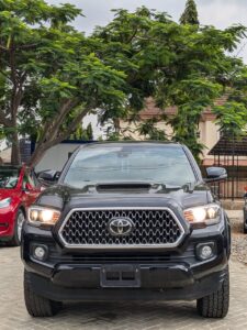 FOREIGN USED 2012 TOYOTA TACOMA V6 SR5 WITH ORIGINAL CUSTOM DUTY AVAILABLE FOR 25M