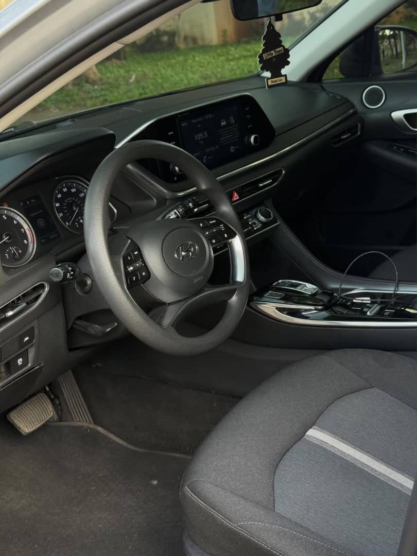 
								UP FOR SALE‼️‼️‼️ FOREIGN USED HYUNDAI SONATA 2020 MODEL WITH ORIGINAL DUTY GOING FOR ₦23,000,000 ONLY LOCATION ABUJA full									