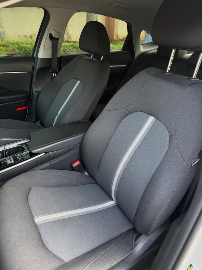 
								UP FOR SALE‼️‼️‼️ FOREIGN USED HYUNDAI SONATA 2020 MODEL WITH ORIGINAL DUTY GOING FOR ₦23,000,000 ONLY LOCATION ABUJA full									