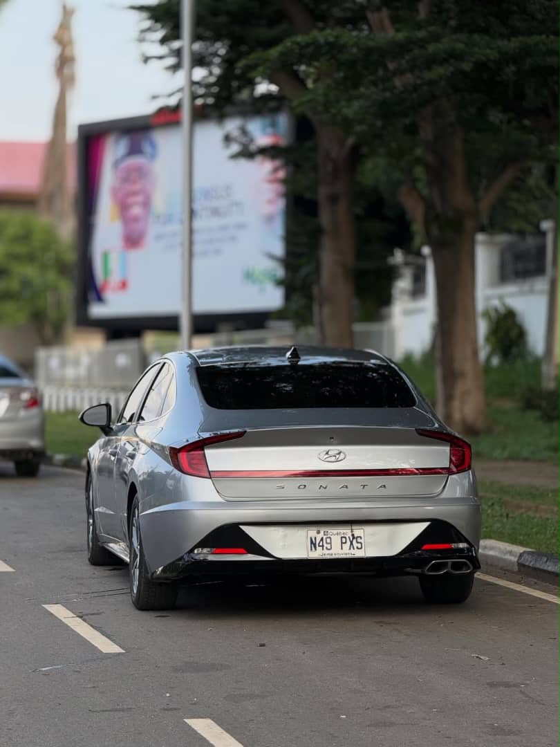 
								UP FOR SALE‼️‼️‼️ FOREIGN USED HYUNDAI SONATA 2020 MODEL WITH ORIGINAL DUTY GOING FOR ₦23,000,000 ONLY LOCATION ABUJA full									