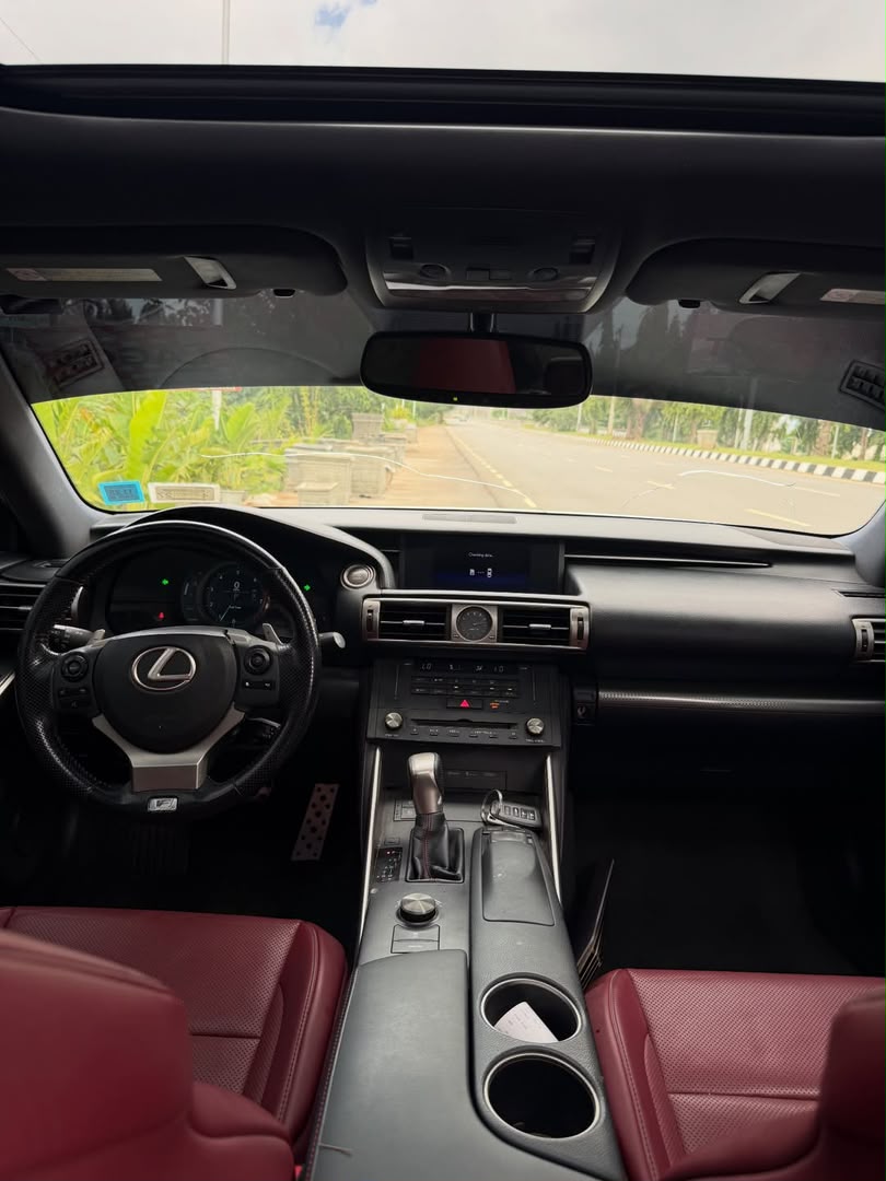 
								Super clean foreign used Lexus IS300 Fsport 2016   Original Duty📃  Price: N22,000,000 million naira only   Abuja deal📍  Nationwide Delivery after thorough inspection and full payment 💰🚚 full									