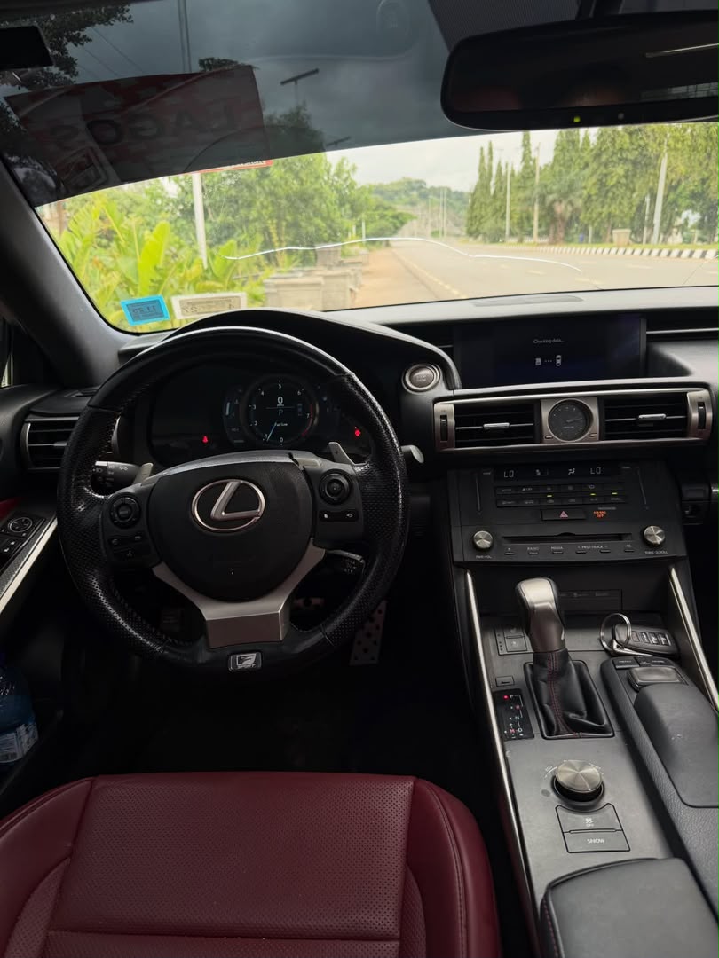 
								Super clean foreign used Lexus IS300 Fsport 2016   Original Duty📃  Price: N22,000,000 million naira only   Abuja deal📍  Nationwide Delivery after thorough inspection and full payment 💰🚚 full									