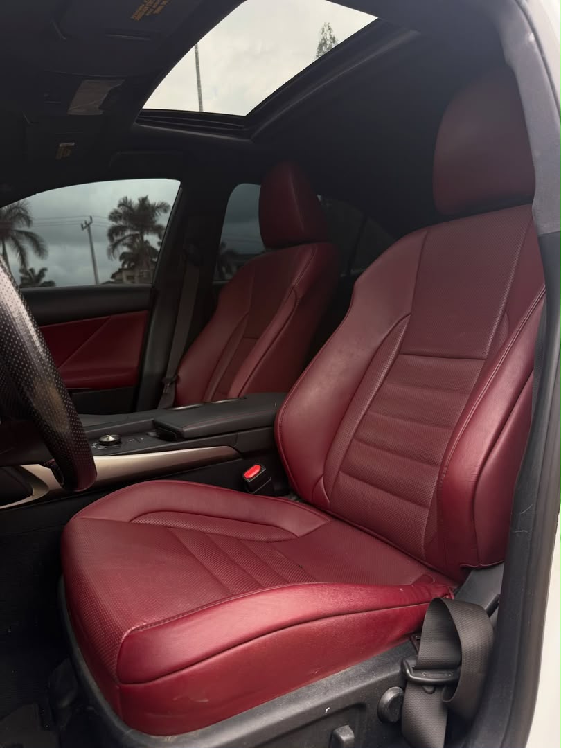 
								Super clean foreign used Lexus IS300 Fsport 2016   Original Duty📃  Price: N22,000,000 million naira only   Abuja deal📍  Nationwide Delivery after thorough inspection and full payment 💰🚚 full									