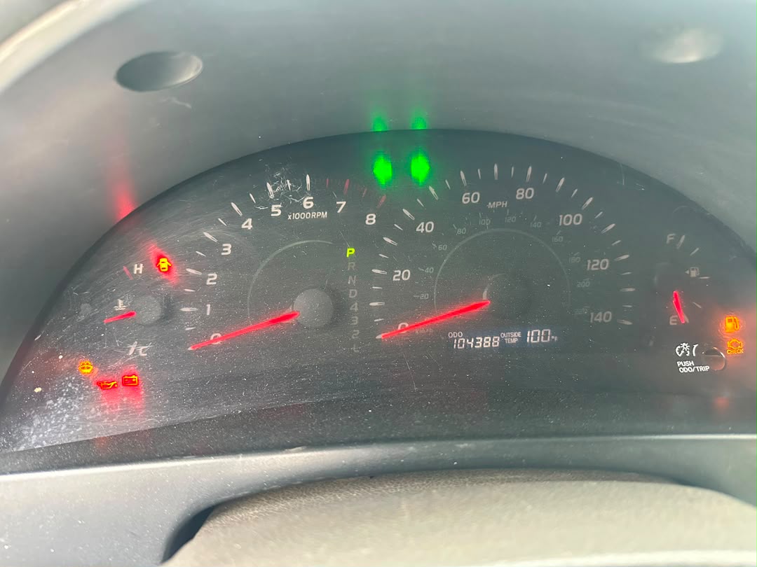 
								Extremely clean Used Toyota Camry 2009 LE for just 5.9m Abuja full									